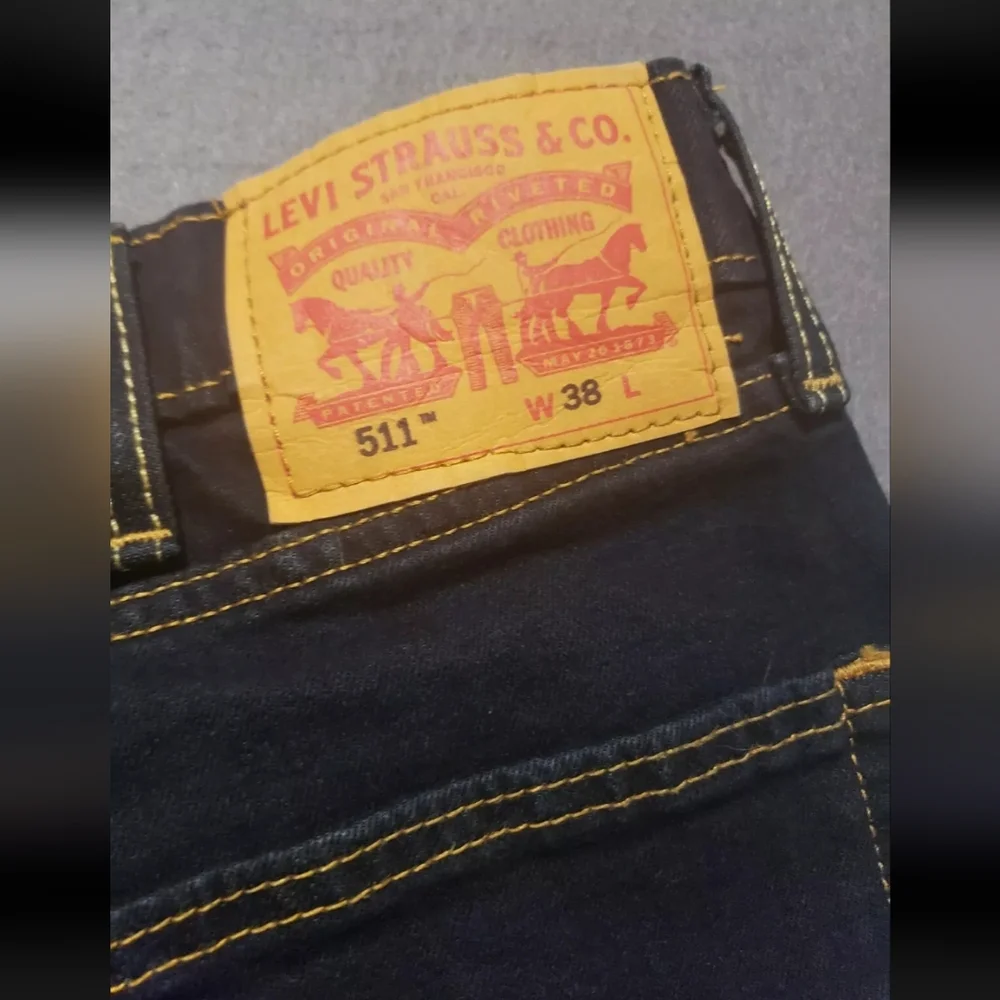 Levis Shorts 38 Waist Blue